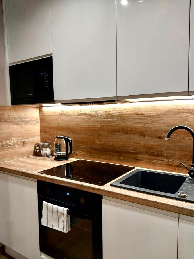 Stary ToruńApartament Sajowy Z Miejscem Postojowym W Garazu Podziemnymアパートメント エクステリア 写真