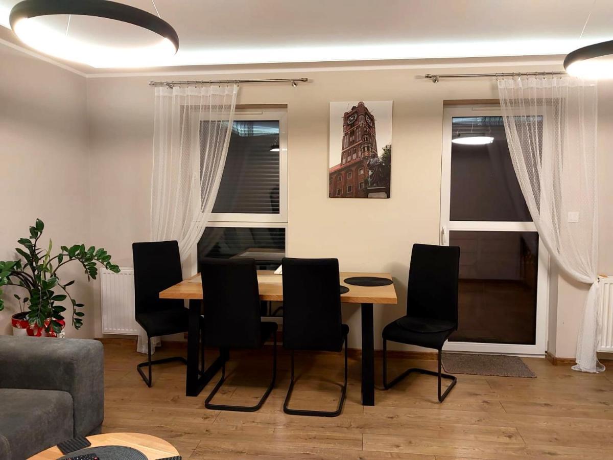 Stary ToruńApartament Sajowy Z Miejscem Postojowym W Garazu Podziemnymアパートメント エクステリア 写真